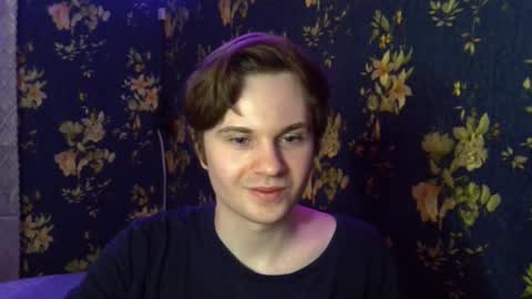 Snapshot of emmanuel_manny chatting on 12/17/25, 08:59 emmanuel_manny online show from 12/17/25, 08:59