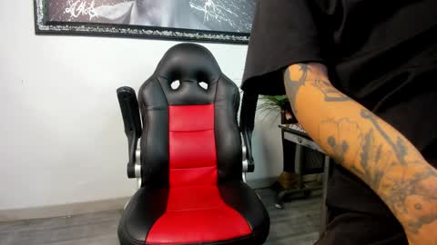   online show from 03/03/25, 12:37