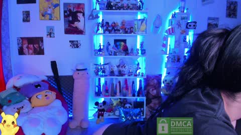 Emma online show from 12/17/24, 05:47