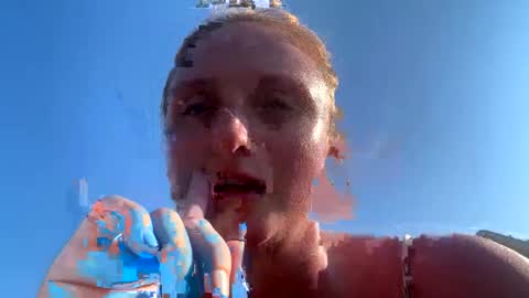 emmarouge_23 online show from 09/23/25, 09:29