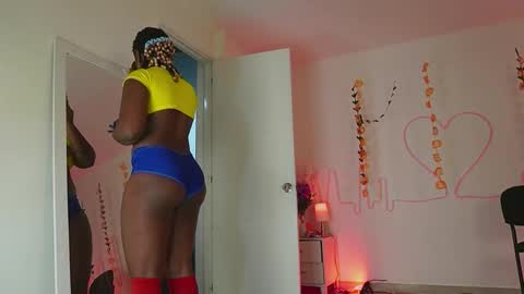 Sara online show from 10/12/25, 11:20