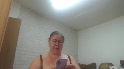 emmasquirt69 online show from 03/30/26, 05:19