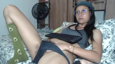 Snapshot of emmasweet95 chatting on 01/24/25, 09:17 emmasweet95 online show from 01/24/25, 09:17