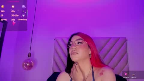 Emma online show from 11/17/25, 03:01