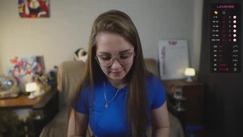 Mia online show from 10/06/25, 01:58