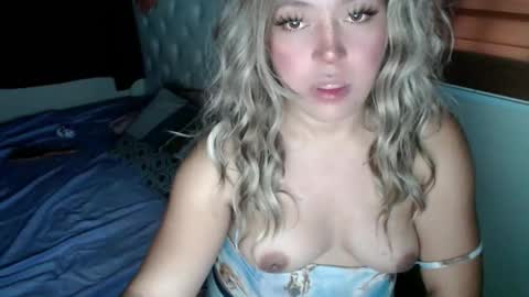 YourDreamGirl Emma  online show from 10/24/25, 03:36