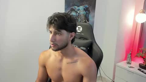 Emmet online show from 10/13/25, 02:28