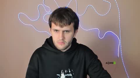 Emmet online show from 10/28/25, 09:35