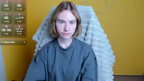 Snapshot of emmi_rossum chatting on 12/02/25, 06:30 Emmi online show from 12/02/25, 06:30