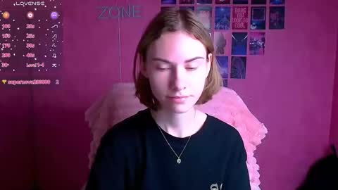 Snapshot of emmi_rossum chatting on 12/03/25, 06:21 Emmi online show from 12/03/25, 06:21