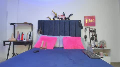          online show from 12/10/24, 11:54
