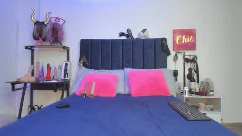          online show from 12/11/24, 11:51