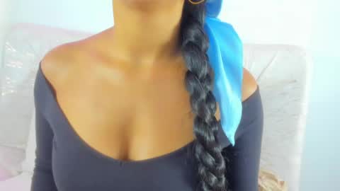 Snapshot of emmilybratz chatting on 05/18/26, 03:40 EMMILY online show from 05/18/26, 03:40