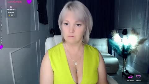 emmmam online show from 11/10/25, 09:41