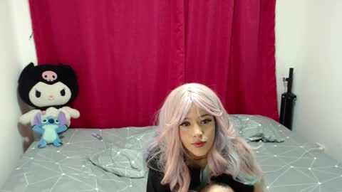 Snapshot of emmy__smith chatting on 09/21/25, 06:04 emmy__smith online show from 09/21/25, 06:04