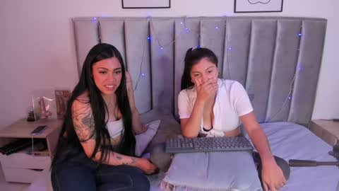 Emily  Laila  online show from 01/14/25, 03:57