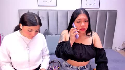 Emily  Laila  online show from 09/09/25, 12:15