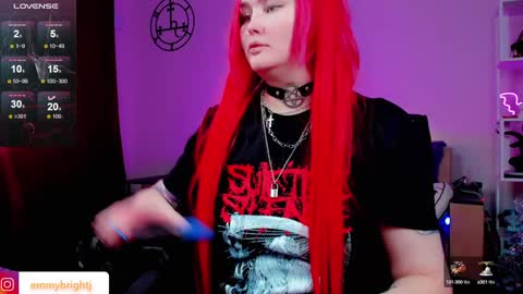 Emmy Bright     50  online show from 01/06/25, 01:42