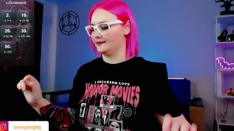 Emmy Bright     50  online show from 02/01/25, 04:56