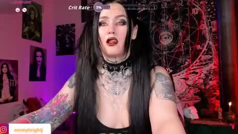 Emmy Bright     50  online show from 05/07/26, 02:17