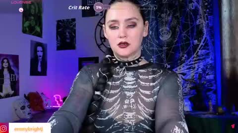 Emmy Bright     50  online show from 05/08/26, 03:56