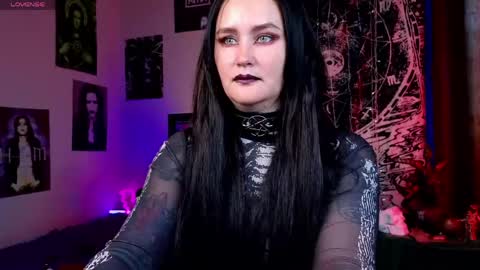 Emmy Bright     50  online show from 05/19/26, 02:07
