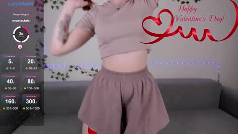 emmyflower online show from 02/13/25, 05:33