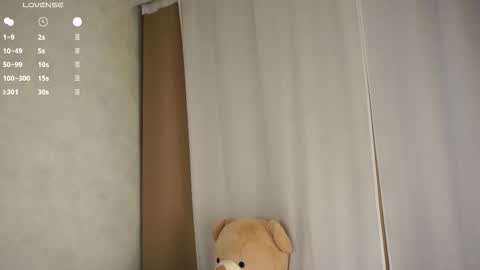 Emmy online show from 11/24/25, 01:05