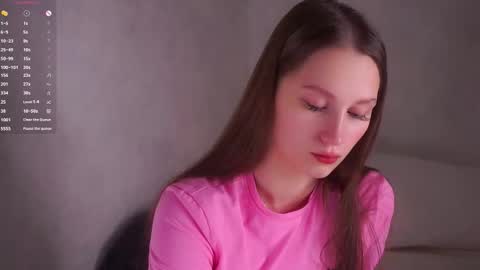 Snapshot of emmyleri chatting on 02/12/26, 01:11 Emmy online show from 02/12/26, 01:11