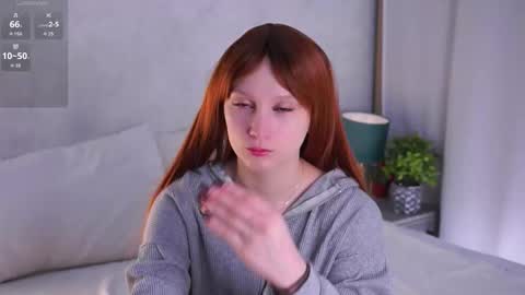 Snapshot of emmyleri chatting on 03/03/26, 01:23 Emmy online show from 03/03/26, 01:23
