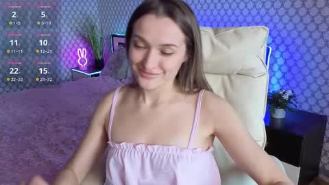 Emma online show from 10/28/25, 10:41