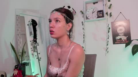 Emperatriz online show from 01/20/25, 07:04