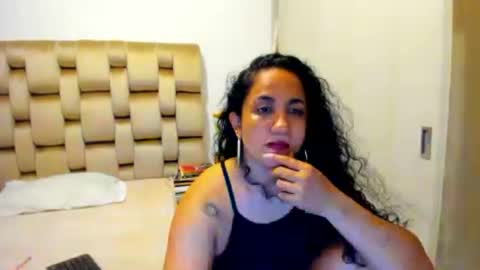 emperatriztapia online show from 07/06/26, 11:18