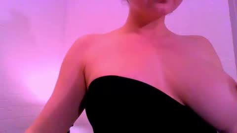 M online show from 05/30/26, 08:06