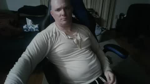 Snapshot of emsguy1 chatting on 03/23/26, 03:43 Matt online show from 03/23/26, 03:43