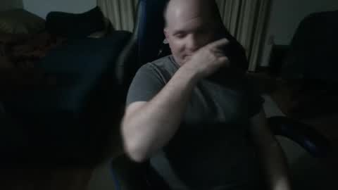 Snapshot of emsguy1 chatting on 04/03/26, 04:54 Matt online show from 04/03/26, 04:54