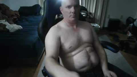 Snapshot of emsguy1 chatting on 04/22/26, 04:04 Matt online show from 04/22/26, 04:04