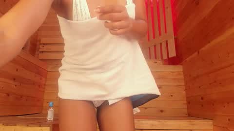 Mili online show from 10/11/25, 12:58