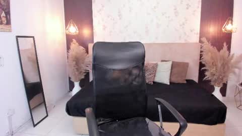 emy online show from 06/21/26, 03:53