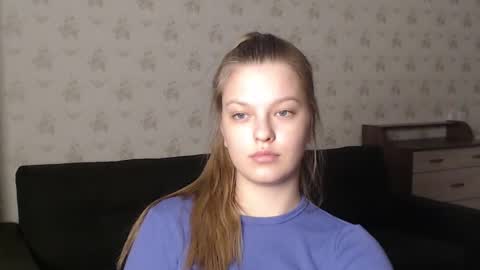 Snapshot of emysway chatting on 02/24/25, 05:42 EmySway online show from 02/24/25, 05:42