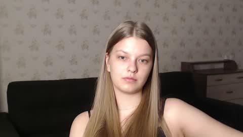 Snapshot of emysway chatting on 02/25/25, 03:16 EmySway online show from 02/25/25, 03:16
