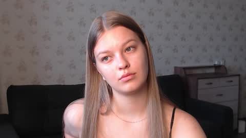 Snapshot of emysway chatting on 10/05/25, 07:07 EmySway online show from 10/05/25, 07:07