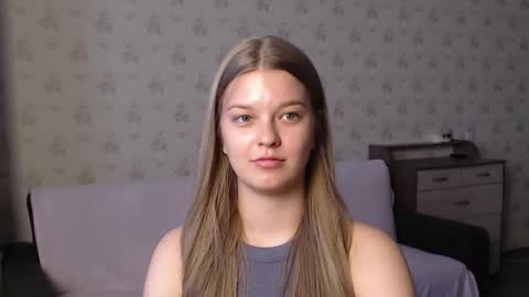 Snapshot of emysway chatting on 11/07/25, 07:52 EmySway online show from 11/07/25, 07:52