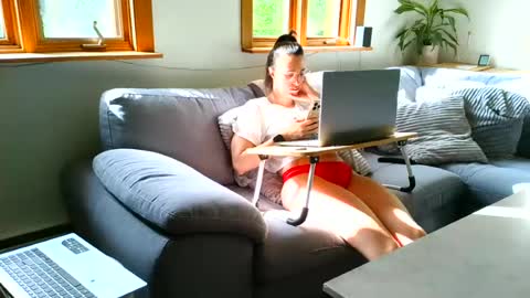 emyxxl online show from 06/15/26, 12:18