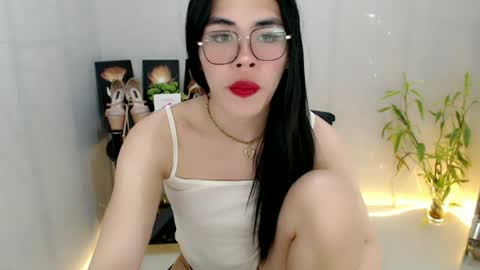 enchantress_mia03 online show from 06/30/26, 04:46