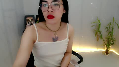 enchantress_mia03 online show from 07/07/26, 03:42