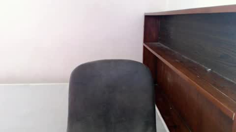 Nica online show from 02/12/25, 06:19