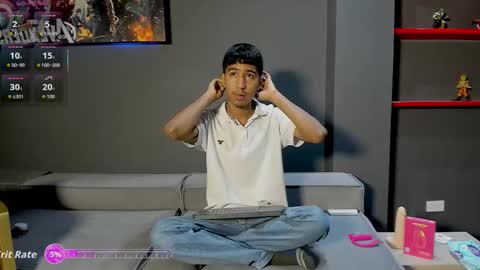 Snapshot of ender_h0tt chatting on 03/26/26, 02:00 Ender online show from 03/26/26, 02:00