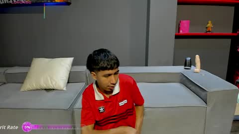 Snapshot of ender_h0tt chatting on 04/25/26, 01:41 Ender online show from 04/25/26, 01:41
