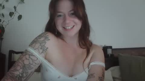 Snapshot of endlesslyevie chatting on 02/28/25, 11:12 endlessly evie online show from 02/28/25, 11:12